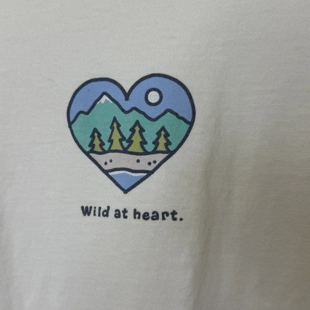 Life is Good Relaxed Fit T-Shirt Womens XXL Off White Wild at Heart Long Sleeve